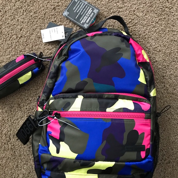 steve madden camo backpack
